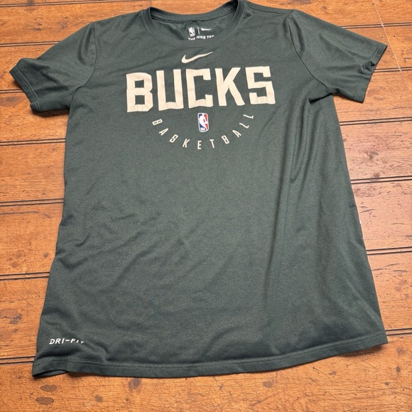 Nike NBA Milwaukee Bucks Basketball Dri Fit Black T-shirt Sz Small Women - Picture 1 of 4